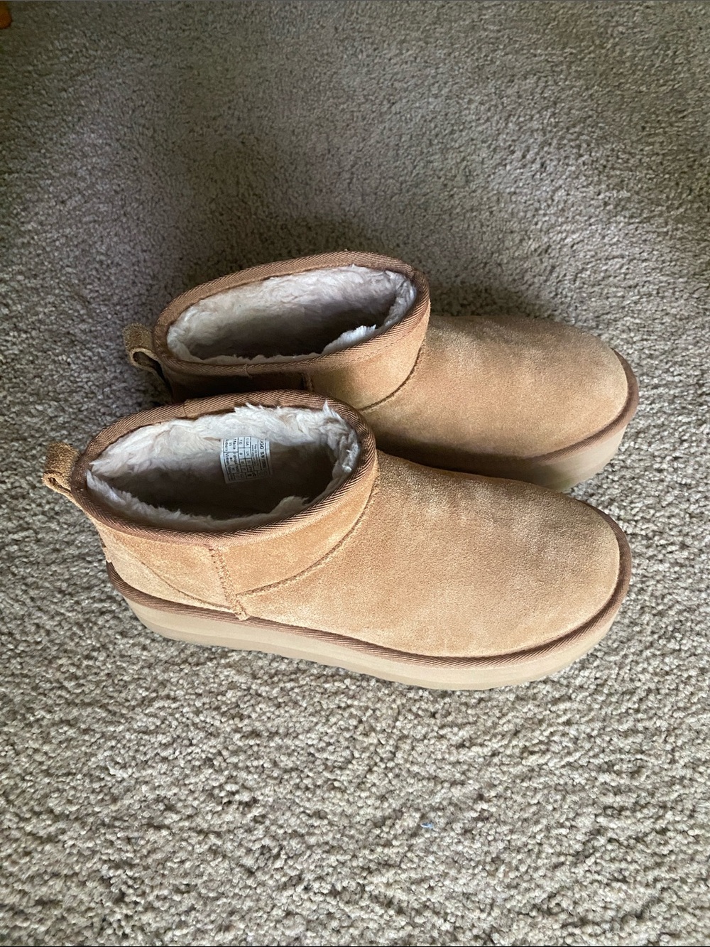 UGG Women's Ultra Mini Platform Boots - Chestnut